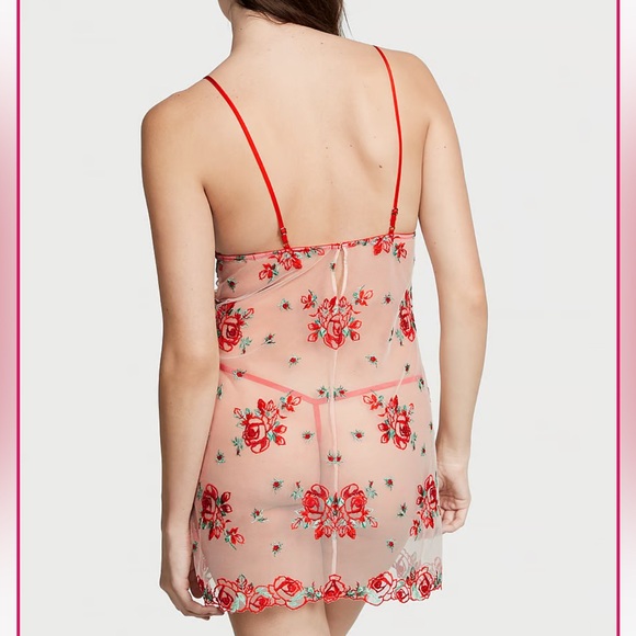 Victoria’s Secret Slip Set - Picture 3 of 3